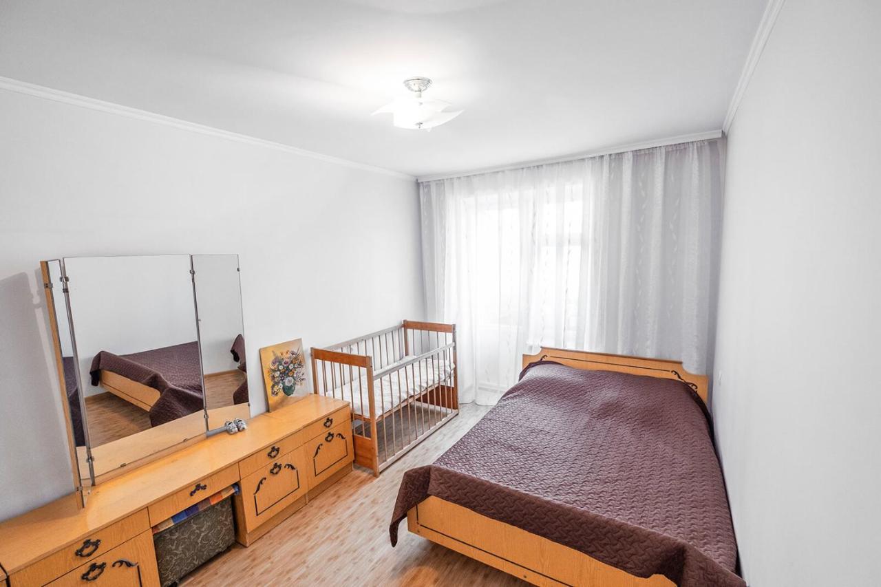 Apartment On Polevaya 44/12 Bohuslav Luaran gambar