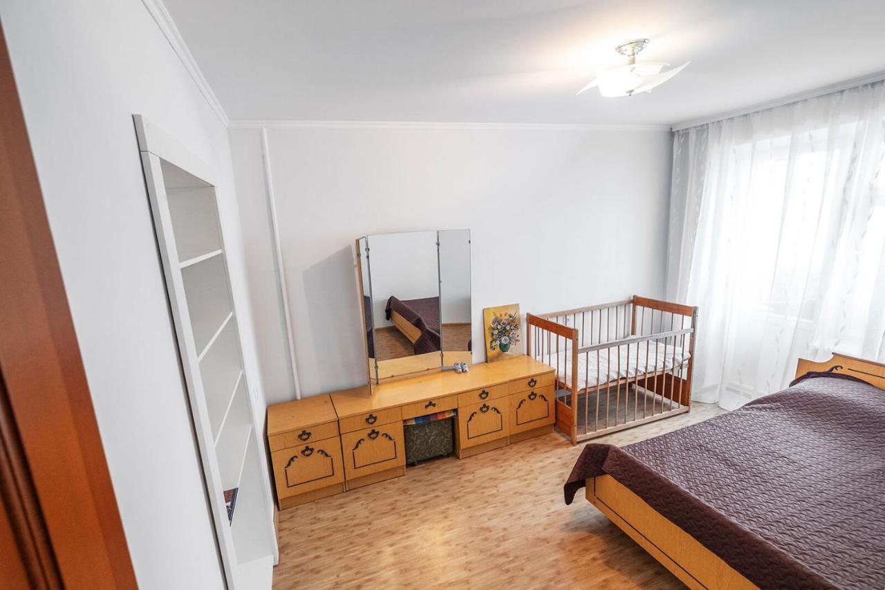 Apartment On Polevaya 44/12 Bohuslav Luaran gambar